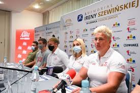 Olympic champion anita wlodarczyk beat her own world record with a hammer throw of 82.98 m during the kamila skolimowska memorial in warsawmemoriał kamili sk. Wlodarczyk Targets Season S Best In Bydgoszcz Building Towards Olympic Title Defence News World Athletics