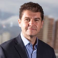 Opportunities and digital challenges to face the new reality