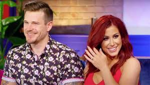 Deboer shared, before opening up his heart to his instagram followers. Chelsea Houska Cole Deboer S Cutest Photos See Their Best Pics Hollywood Life