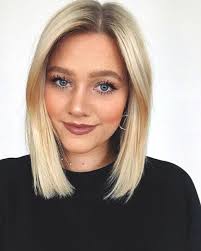 Do you have ideas for a new hairstyle? Shoulder Length Haircut Idea For Women Over 30 Ecemella