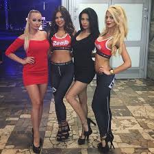 See what patrycja banaś (paatrycjabanas) has discovered on pinterest, the world's biggest collection of ideas. Polskie Ring Girls Polsat Boxing Night Ring Girls 1 2 3 Czy 4 1 Urszula Elzbieta Toczko 2 Karina Nairobi 3 Patrycja Banas 4 Agnieszka Niesiaa Facebook