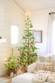 Unlike a real tree, an artificial one doesn't require watering and trunk trimming. Modern Farmhouse Christmas Tree With Balsam Hill Modern Glam