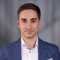 9 "Thomas Lanz" profiles