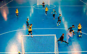 Sebagai referensi futsal anda, berikut kami sajikan peraturan futsal resmi dari fifa lengkap. Olahraga Futsal Teknik Peraturan Pengertian Sejarah