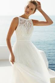 Tipps fürs trachten outfit … Brautmode Dusseldorf Finde Dein Brautkleid In Dusseldorf Frau Immer Herr Ewig