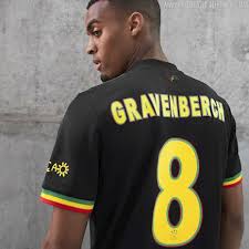 Outre les chansons du jamaïcain passé en boucles au stade, le club vient de lui rendre un grand et original hommage. Gmftxbzfziacxm