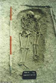 Bubonic Plague First Infected The British Isles 1 500 Years Ago Bubonic Plague Anglo Saxon History Plague