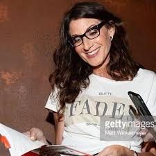 Profile for Tami Holzman