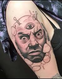 Ang pagpapa-tattoo kay Joe Rogan sa katawan ay ang pinaka-bobong bagay na  nagawa. : r/JoeRogan