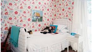 Hiasan tersebut bisa anda dapatkan dengan harga rp 50.000 hinggga rp 100.000. 10 Rekomendasi Hiasan Kamar Yang Cantik Dan Unik