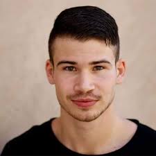 Hailey Perkins (@pizzanbuttrubs)