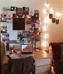 Choose the agate stone of your choice, glue to the nightlight and embellish with gilding flakes around the edges. 17 Dorm Room Decor Ideas For Your Freshman Dorm Room