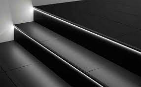 The innovative led profiles from reprofil enable architects, electricians and private users to have their own individual and professional lighting. Led Lichtleisten Profil Treppe Fliesen Led Profil Liprotec Margolux Schluter Marquard Berlin Potsdam