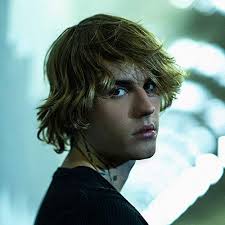 5 on the billboard 200, it wasn't until his debut studio album, 2010's my world 2.0, hit no. Justin Bieber Bei Amazon Music