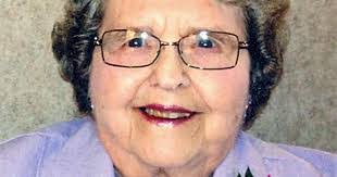 Edna Rudolph's Instagram, Twitter & Facebook