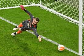 El arquero formado en la cantera del atlético de madrid no detuvo un solo lanzamiento desde los once metros y, además, falló el suyo (se lo paró y de gea, canterano colchonero, escribió qué bonito verlo desde la grada. Ysnjwn6naw82sm