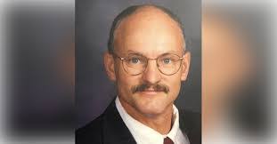 Eric Narvaez's Instagram, Twitter & Facebook