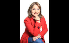 Antes de que le fuera detectado el cáncer, a marta liliana ruiz ya le habían hecho otra cirugía para remover las pequeñas lesiones que tenía su boca, pero debido a las molestias le tomaron. Marta Liliana Ruiz Orduz Candidato Al Senado Congreso Visible