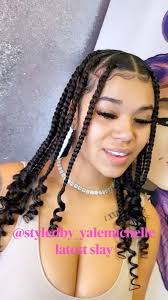 Monique Hubbard (hubbard2784)