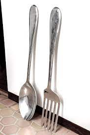 Large Fork And Spoon Wall Hanging 1stdibs Com Fork Spoon Wall Decor Kitchen Spoon Red Kitchen Walls