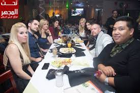 بالصور حفلة عيد الميلاد في مطعم روز كافيه اناهيم كاليفورنيا موقع عربي أمريكي