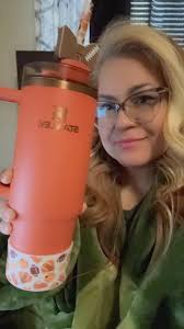 Isn't she lovely ☺️ such a cute combo 🦃🏈