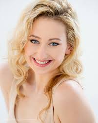 Sarah Brower's Instagram, Twitter & Facebook