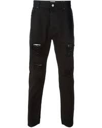 The best part is you can wear your ripped jeans with a blazer too. Black Ripped Jeans Outfits For Men 810 Ideas Outfits Lookastic