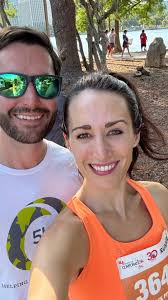 I don’t always run 5ks in the 96° heat, but when I do, I prefer the  SimplyIOA Corporate 5k with @orlandotrackshack. Stay hydrated my friends!  Thank you to @livetrendsdesign for the pretty flowers we ...