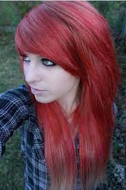 Edgy Chic Emo Frisuren Fur Madchen Coole Frisuren Frisur Lange Haare Pony Madchen Haarschnitt