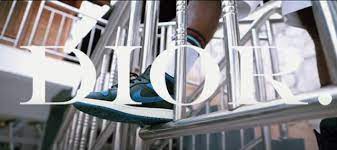Existem mais mil músicas mp3 neste site. Mauro Pastrana Dior Ft Teo No Beat Downlod Musica Baixar Videoclipe