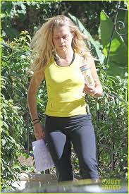 Teresa Palmer: Follow Me On Instagram!: Photo 2745605 | Teresa Palmer  Photos | Just Jared: Entertainment News
