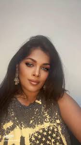 Meet Desi: A Fashion and Travel Content Creator