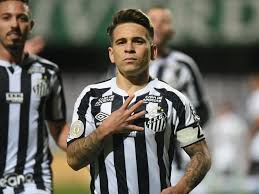 Compañeros de yeferson soteldo vuelven a trollear al. Soteldo Renova Contrato Com O Santos Ate 2023 Band