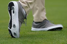 Nelly korda uses the scotty cameron tour newport 2.5 putter and titleist pro v1 golf ball. Footjoy Releases Updates To The Popular Contour Ande Contour Casual