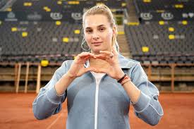 Maybe you would like to learn more about one of these? Dayana Yastremskaya Gotovitsya K Vystupleniyu Na Turnire V Gamburge
