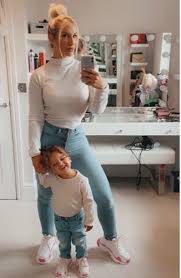 His current girlfriend name is jena frames. Jesse Lingard Hanging Out With His Daughter Hope While Waiting On A Move To West Ham Futballnews Com