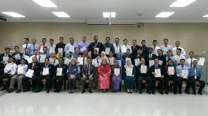Tahniah di ucapkan kepada calon yang layak menduduki peperiksaan online pegawai kawalan trafik udara bagi gred a41 dan penolong pegawai kawalan trafik udara gred a29 yang dijadualkan pada 3 oktober 2017 nanti. Majlis Perasmian Penutupan Kursus Orientasi Pegawai Baru Agensi Antidadah Kebangsaan Laman Web Rasmi Agensi Anti Dadah Kebangsaan
