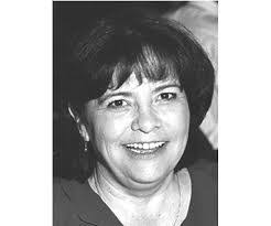 Suzette Kennedy's Instagram, Twitter & Facebook