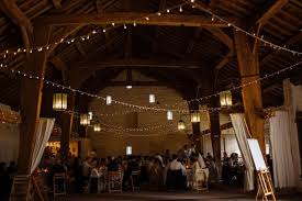 Kate Dan S White Gold And Green Leeds Wedding By Toast Of Leeds Barn Wedding Venue Rustic Barn Wedding Barn Wedding