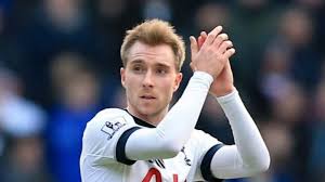 คริสเตียน เอริคเซ่น มีโอกาสย้ายซบ อาร์เซน่อล ด้วยสัญญายืมตัว ซึ่งจะทำให้ถูกมองว่าเป็นจอมทรยศในสายตาแฟนบอล. à¹€à¸­à¸£ à¸„à¹€à¸‹ à¸™ à¸¢à¸­à¸¡à¸£ à¸šà¸¢à¸²à¸à¸— à¸ˆà¸°à¸›à¸ à¹€à¸ªà¸˜à¸šà¸²à¸£ à¹€à¸‹à¹‚à¸¥à¸™ à¸²