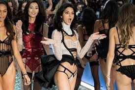 The model and reality star strutted on the vs runway in new york city this evening, wearing black lacy lingerie with a sequined black sheer turtleneck top and embellished black booties. Why Kendall Jenner Won T Walk In The 2017 Victoria S Secret Fashion Show