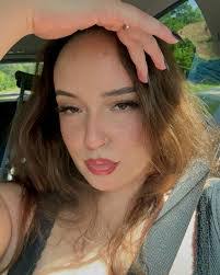 Rachel Christenson's Instagram, Twitter & Facebook