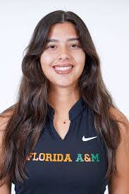 Larissa Silva's Instagram, Twitter & Facebook