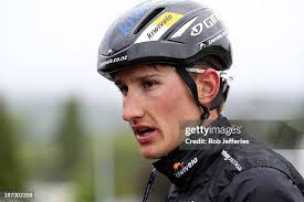 40 Kiwivelo Armstrong Prestige Stock Photos, High-Res Pictures, and Images 