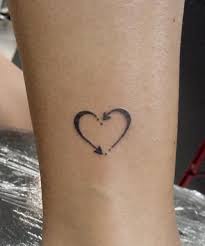 The Arrow Heart Tattoo Pinterest Tatuaje Corazon Tatuajes Y Tatuaje Padre