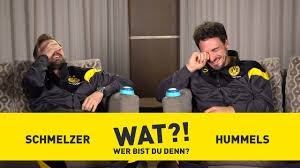 Där kan man se hur alica schmidt med lätta steg springer ifrån hummels, som har gjort 70 landskamper för tyskland och länge ansetts vara en försvarare av högsta världsklass (även om snabbheten kanske. Stay Fit With Mats Hummels Alica Schmidt Episode 3 Youtube