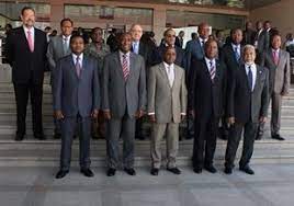O presidente, os ministros, não são responsáveis por morte nenhuma, pontuou. XiiÂª Reuniao Extraordinaria Do Conselho De Ministros Maputo Mocambique