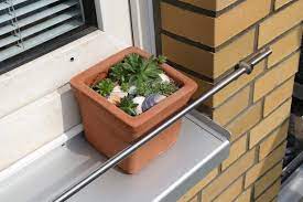 Außerdem müssen sie sich um sie keine sorgen machen, wenn sie in den lang ersehnten urlaub fahren. Die 17 Besten Ideen Zu Blumenkasten Fensterbank Blumenkasten Fensterbank Blumenkasten Kasten