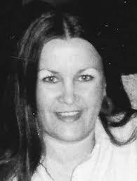 Beth Lomax's Instagram, Twitter & Facebook